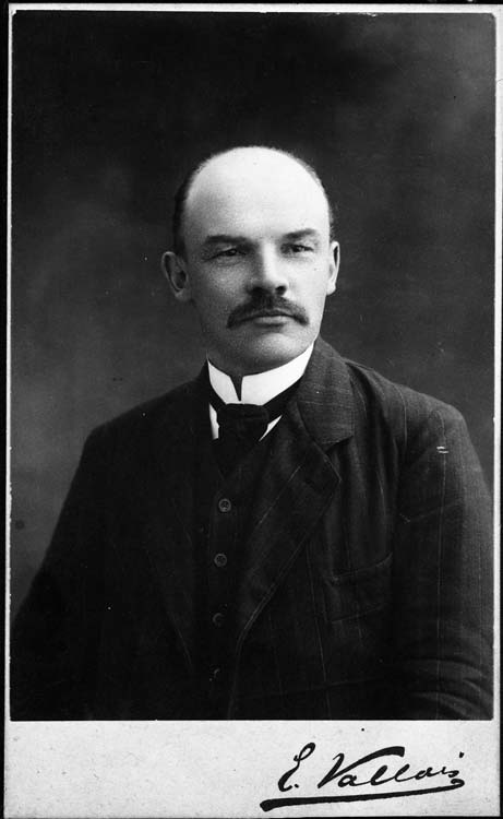 Lenin 9